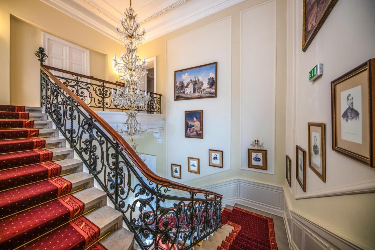 La Contessa Castle Hotel Сильвашварад Экстерьер фото