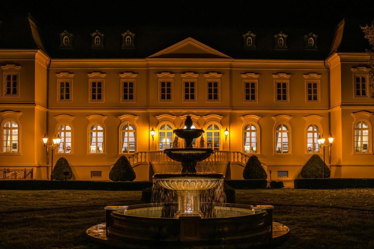La Contessa Castle Hotel Сильвашварад Экстерьер фото